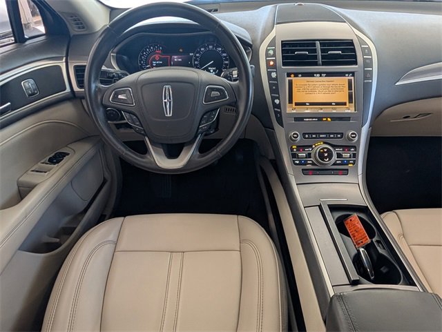 Used 2019 Lincoln MKZ Premiere image 8