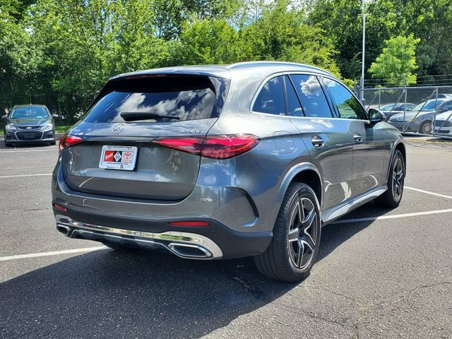 Used 2023 Mercedes-Benz GLC 300 4MATIC image 4