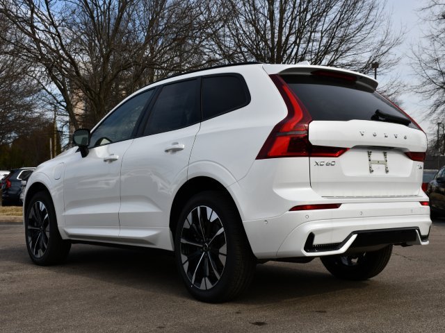 New 2026 Volvo XC60 T8 Plus w/ Protection Package Premier AWD/4WD image 5