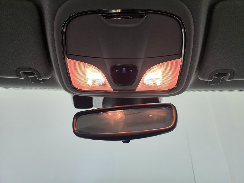 Used 2022 Jeep Cherokee Trailhawk w/ Trailer Tow Group image 33