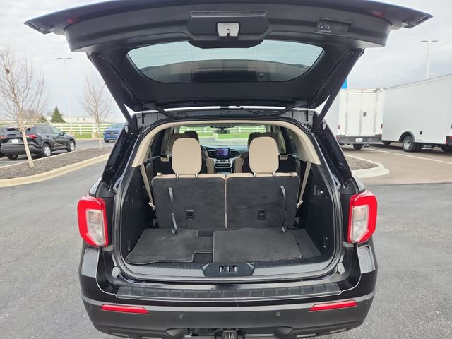 Used 2022 Ford Explorer XLT w/ Class IV Trailer Tow Package AWD/4WD image 33