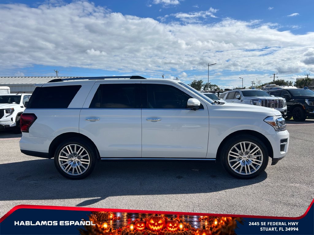 Used 2024 Ford Expedition Limited RWD image 8