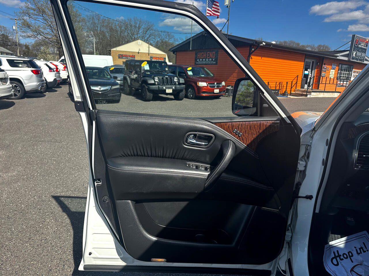 Used 2019 Nissan Armada SL w/ Premium Package image 18