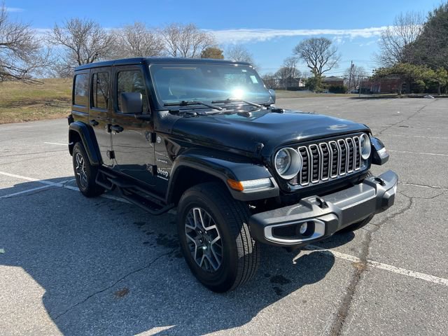 Used 2024 Jeep Wrangler Sahara w/ Technology Group AWD/4WD image 1