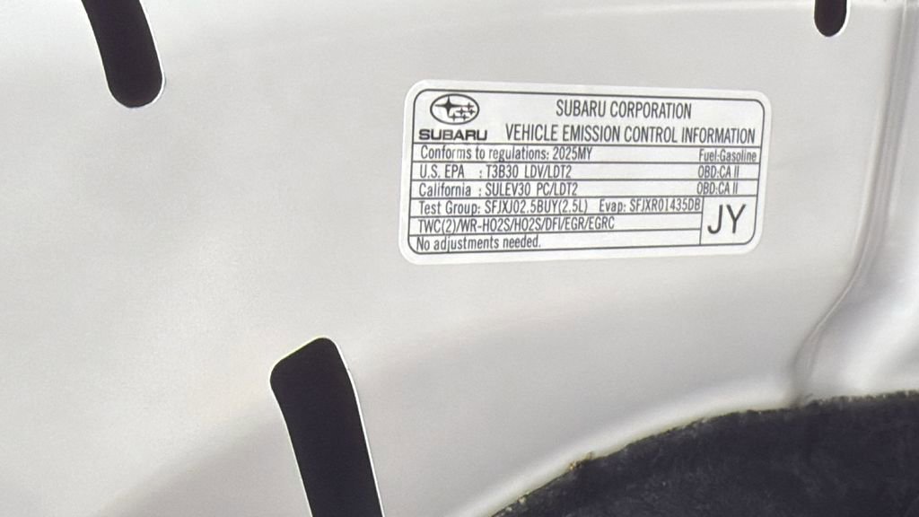 Certified 2025 Subaru Outback Premium AWD/4WD image 27