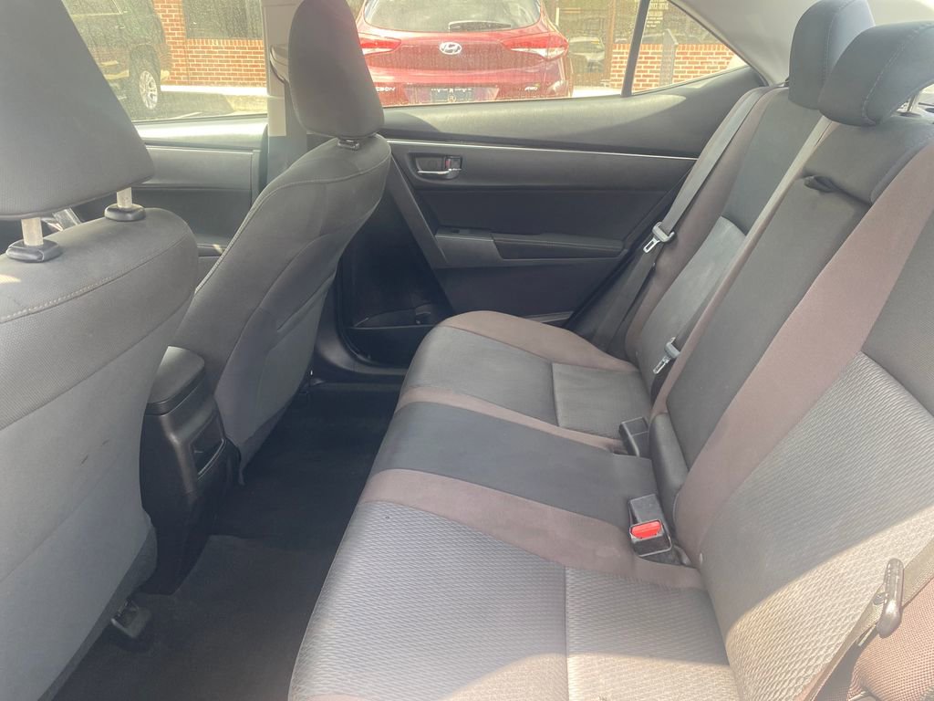 Used 2019 Toyota Corolla LE FWD image 65