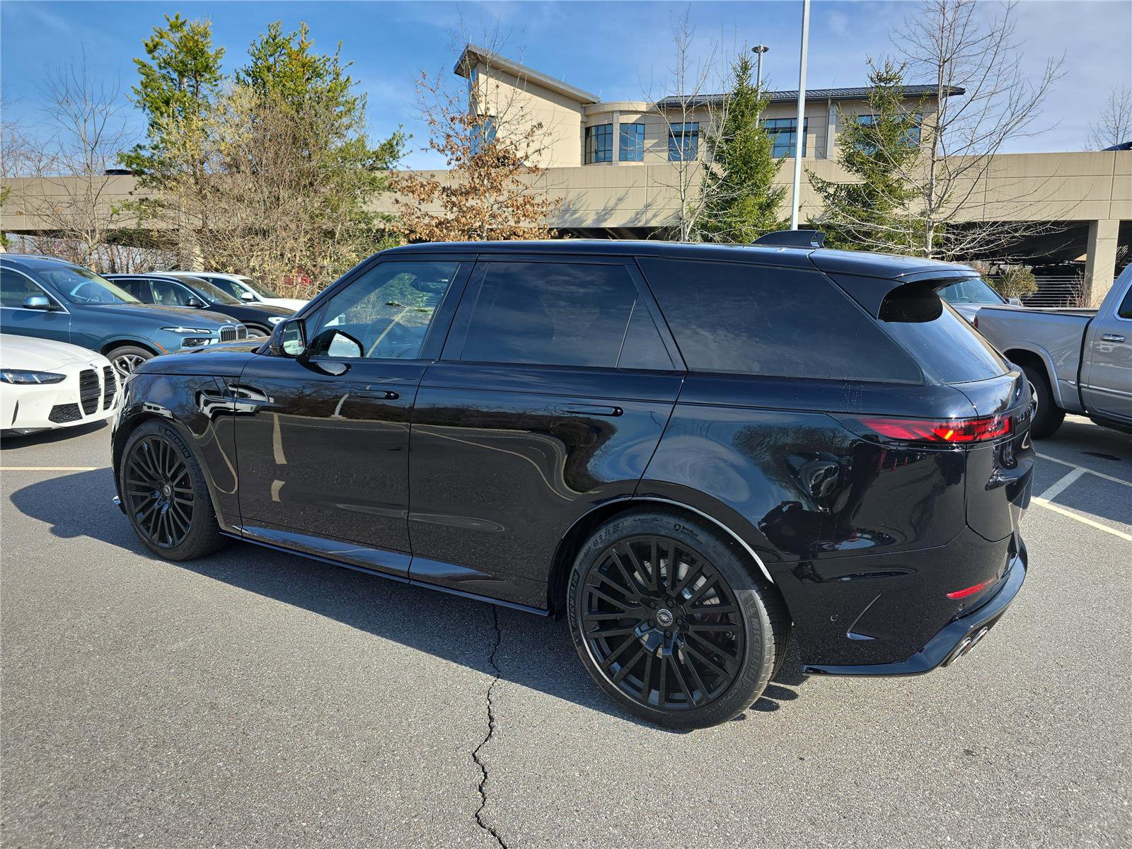Certified 2025 Land Rover Range Rover Sport SV Edition Two AWD/4WD image 6