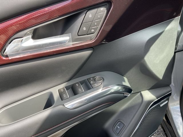 New 2026 Chevrolet Traverse RS w/ LPO, Floor Liner Package AWD/4WD image 13