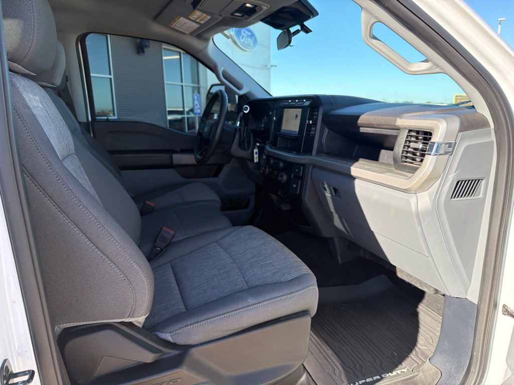 Used 2023 Ford F250 XL w/ STX Appearance Package AWD/4WD image 40