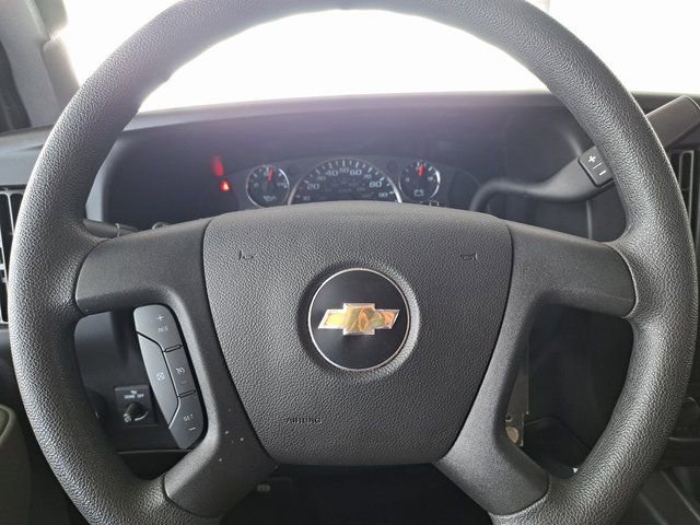 Used 2024 Chevrolet Express 2500 w/ Driver Convenience Package image 10