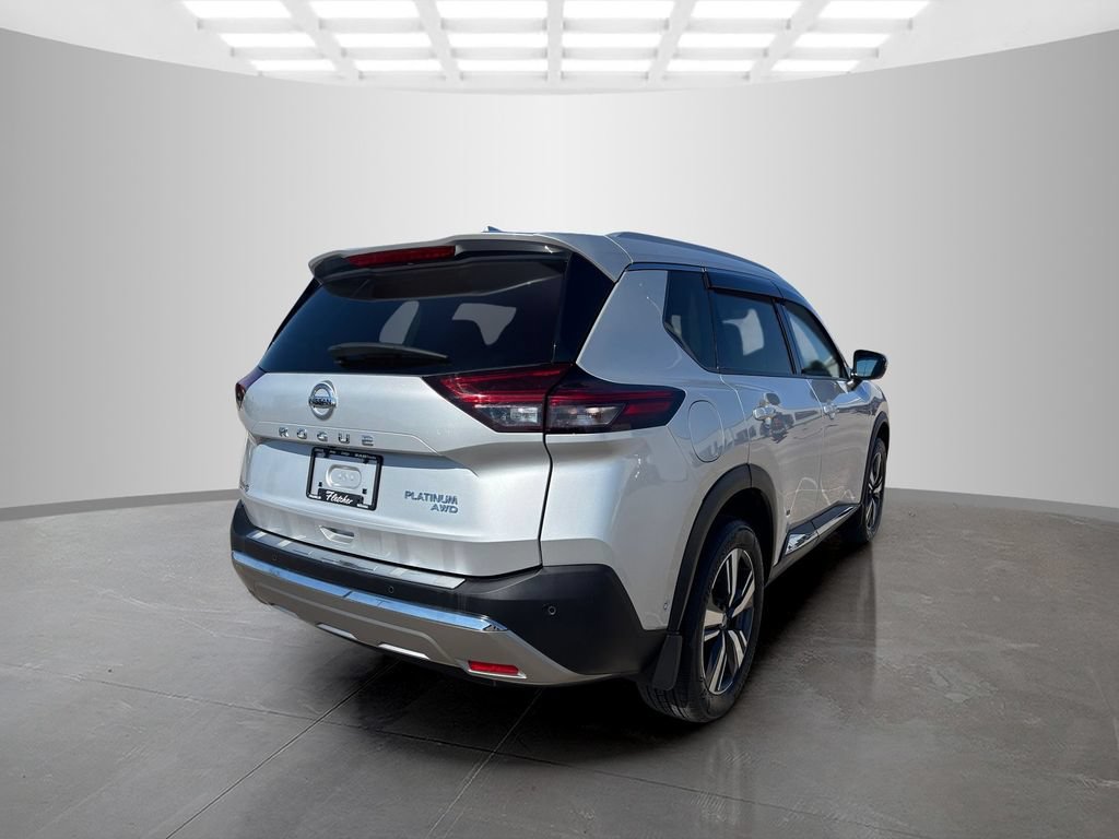 Used 2021 Nissan Rogue Platinum AWD/4WD image 4