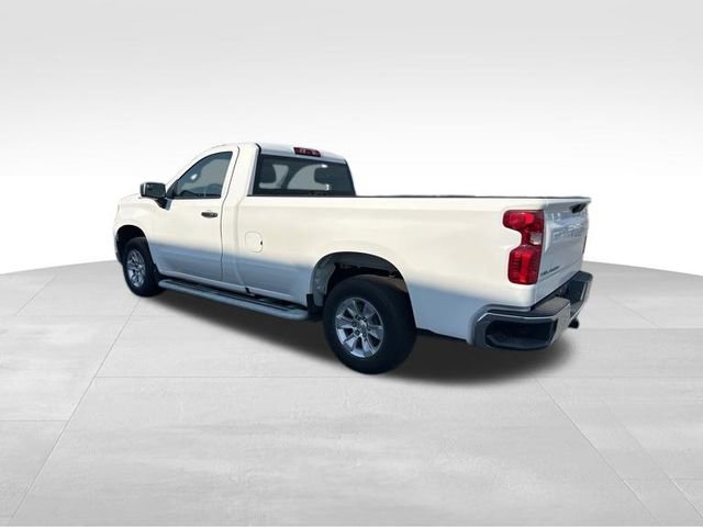 Used 2025 Chevrolet Silverado 1500 W/T image 4