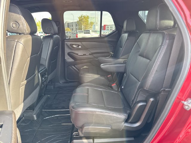Used 2024 Chevrolet Traverse RS w/ LPO, Floor Liner Package AWD/4WD image 25
