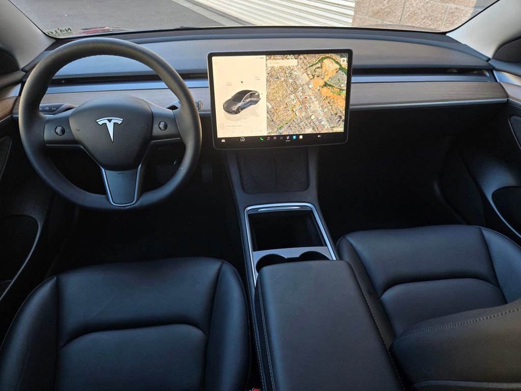 Used 2023 Tesla Model 3 Standard Range image 14