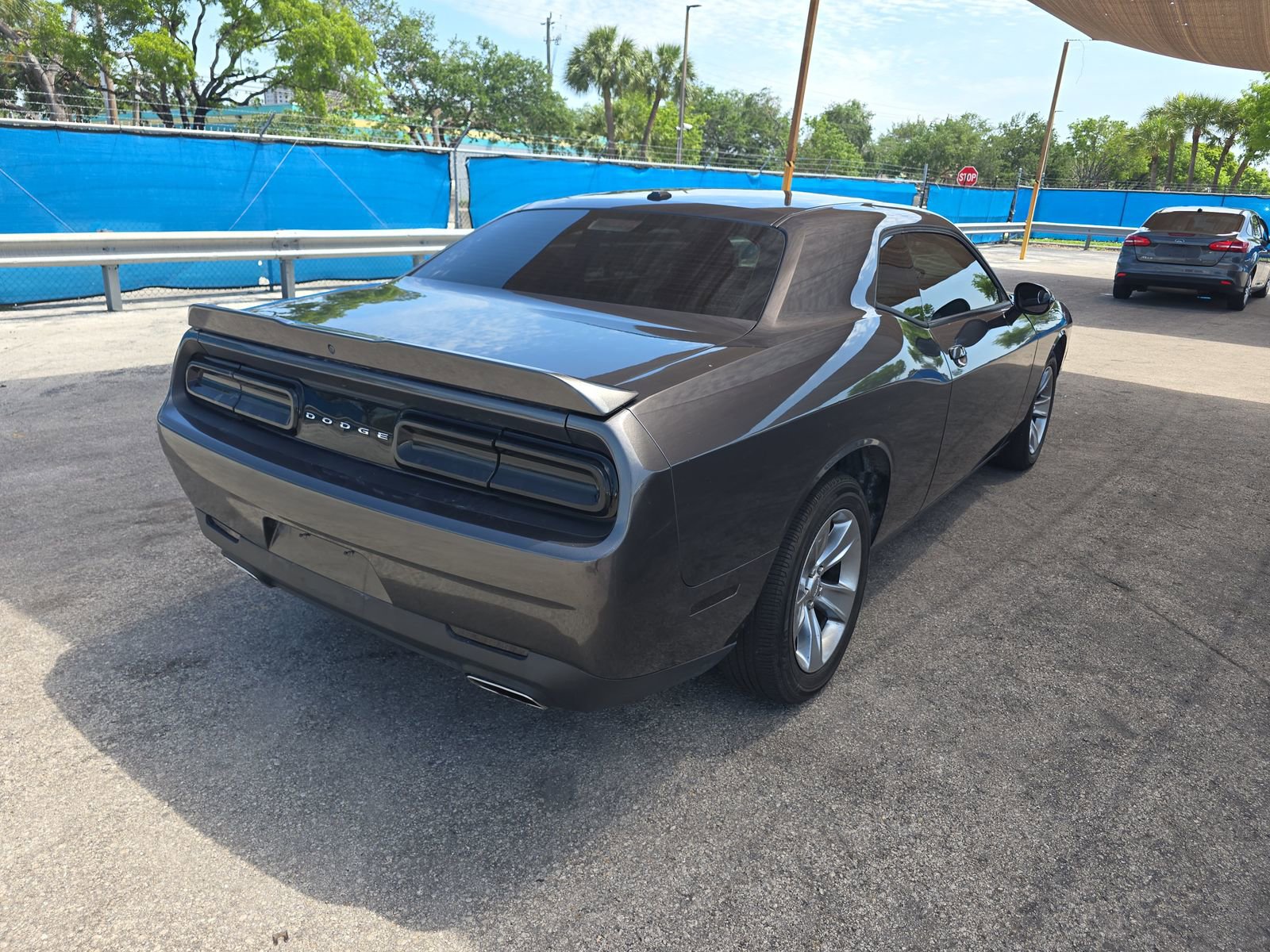 Used 2022 Dodge Challenger SXT RWD image 6
