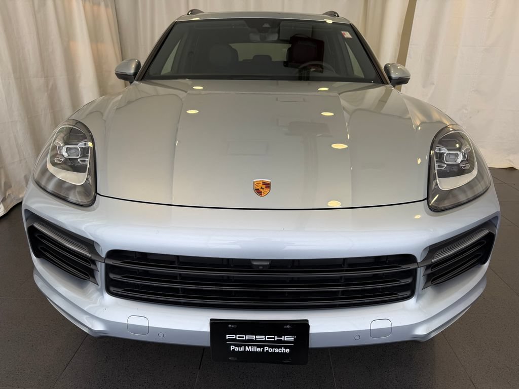 Certified 2023 Porsche Cayenne AWD/4WD image 6