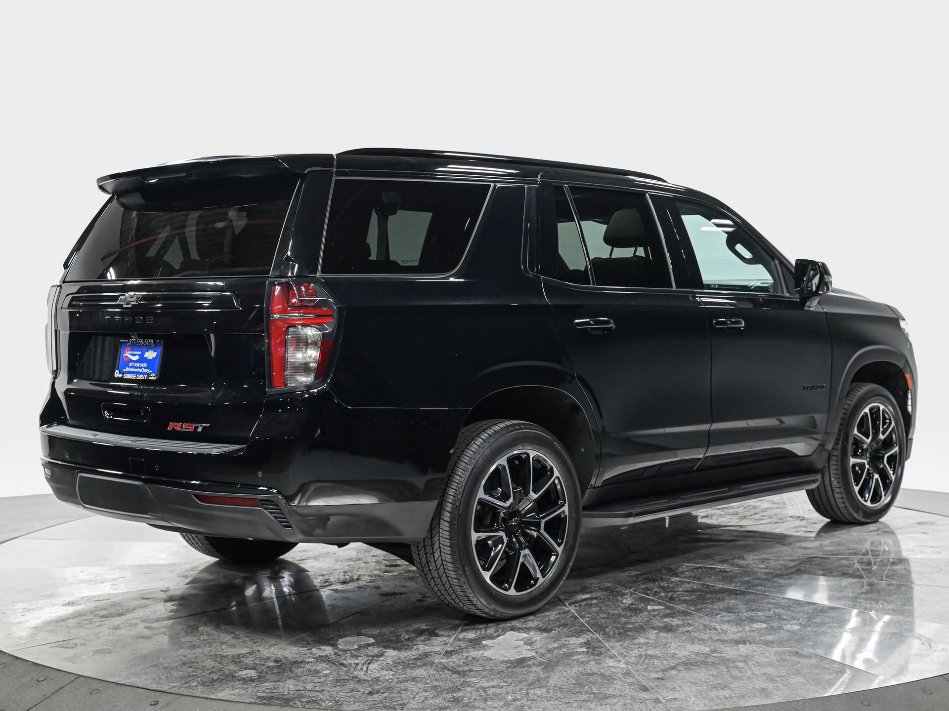 Used 2023 Chevrolet Tahoe RST w/ Luxury Package image 7