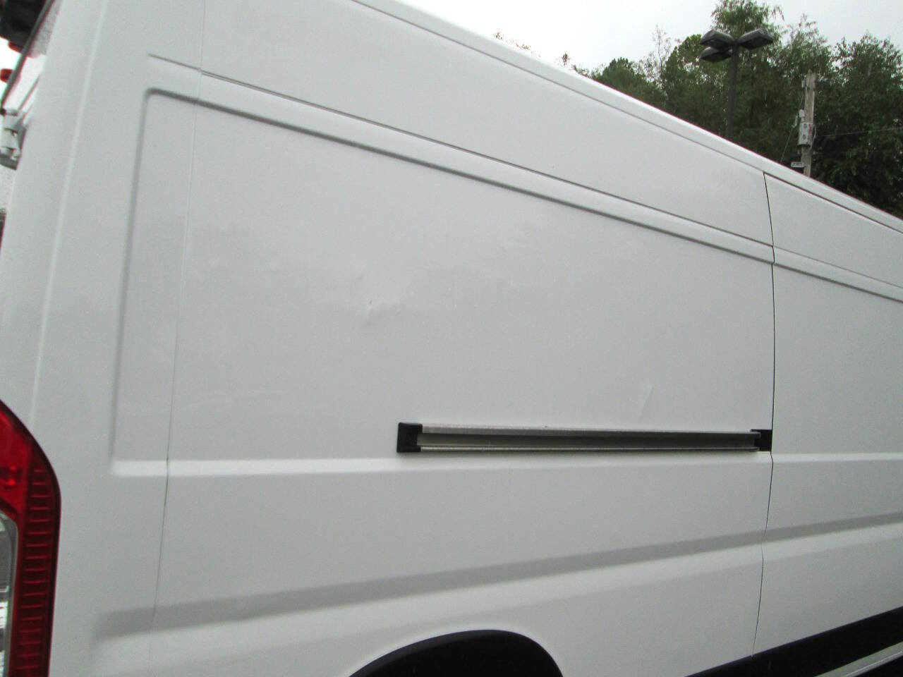 Used 2023 RAM ProMaster 2500 image 5