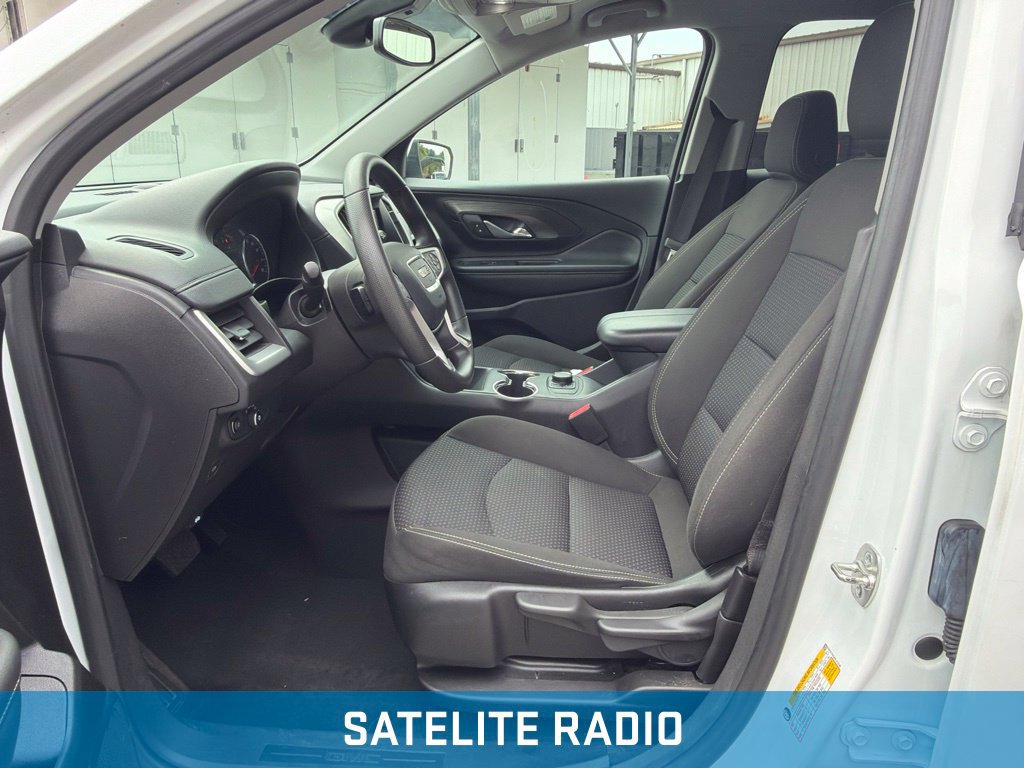 Used 2024 GMC Terrain SLE AWD/4WD image 9