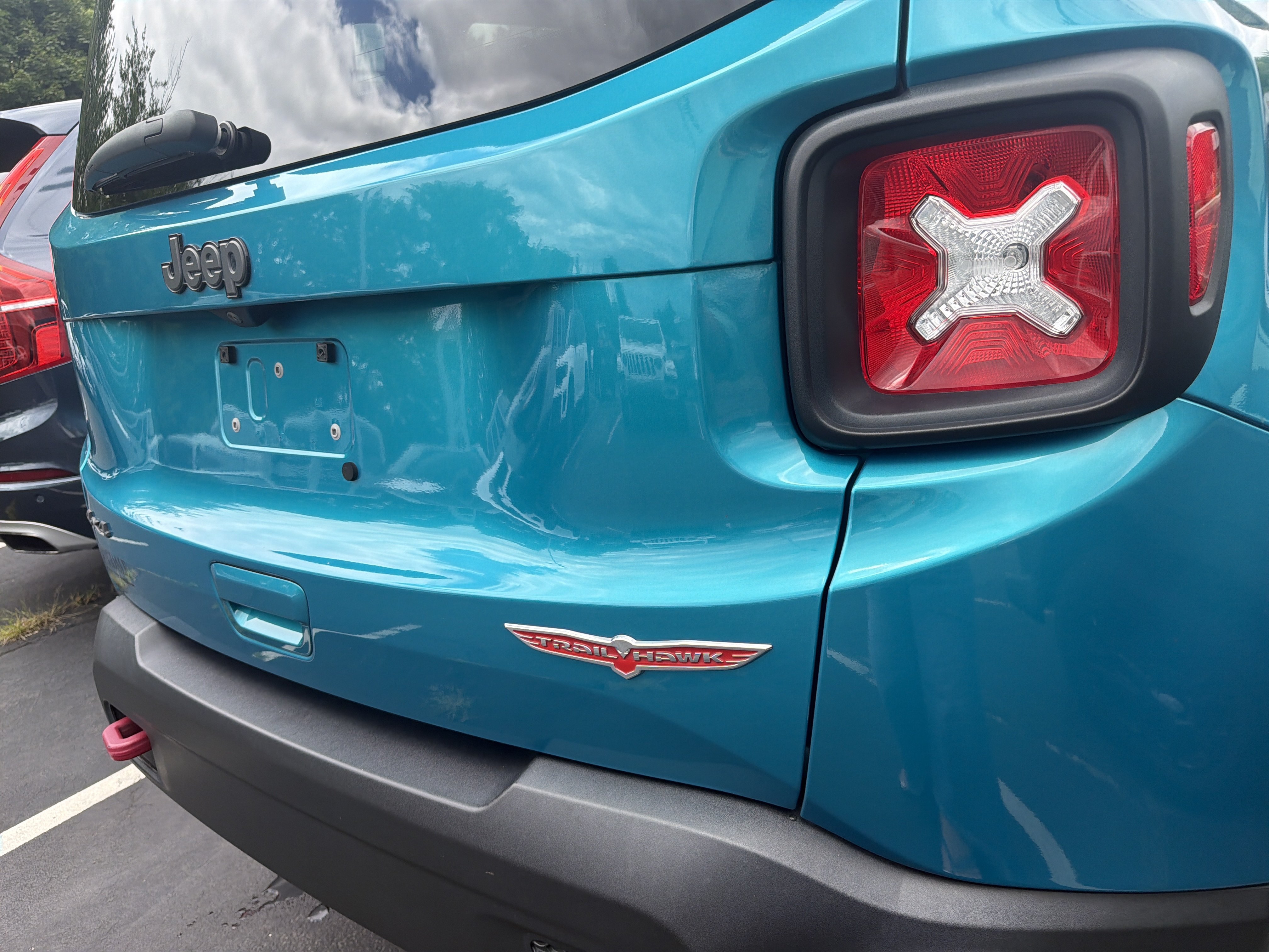 Used 2021 Jeep Renegade Trailhawk w/ Sun & Sound Group AWD/4WD image 8