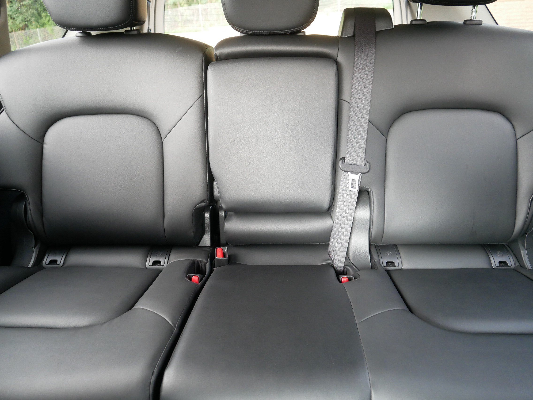 Certified 2024 Nissan Armada SV w/ Cargo Package AWD/4WD image 13
