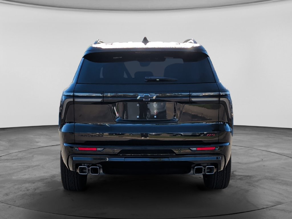 Used 2026 Chevrolet Traverse RS w/ LPO, Floor Liner Package FWD image 6