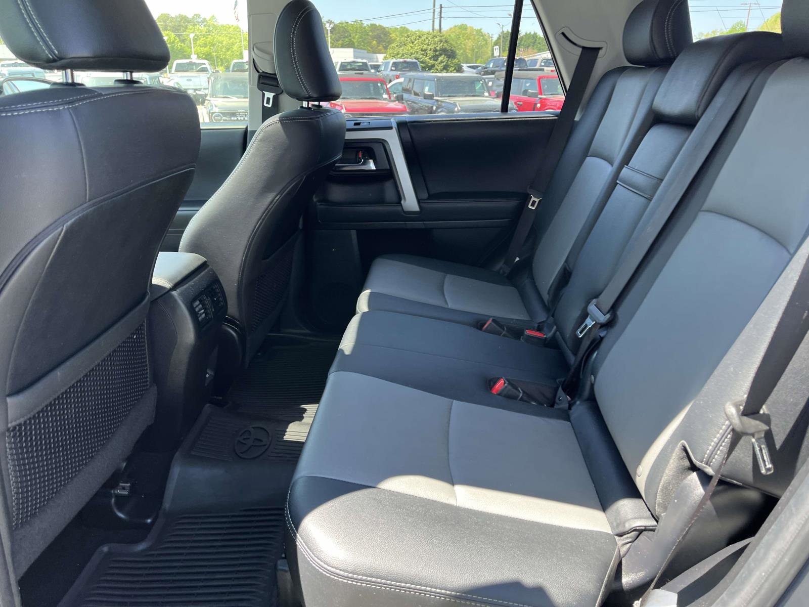 Used 2024 Toyota 4Runner SR5 Premium w/ Moonroof Package image 11