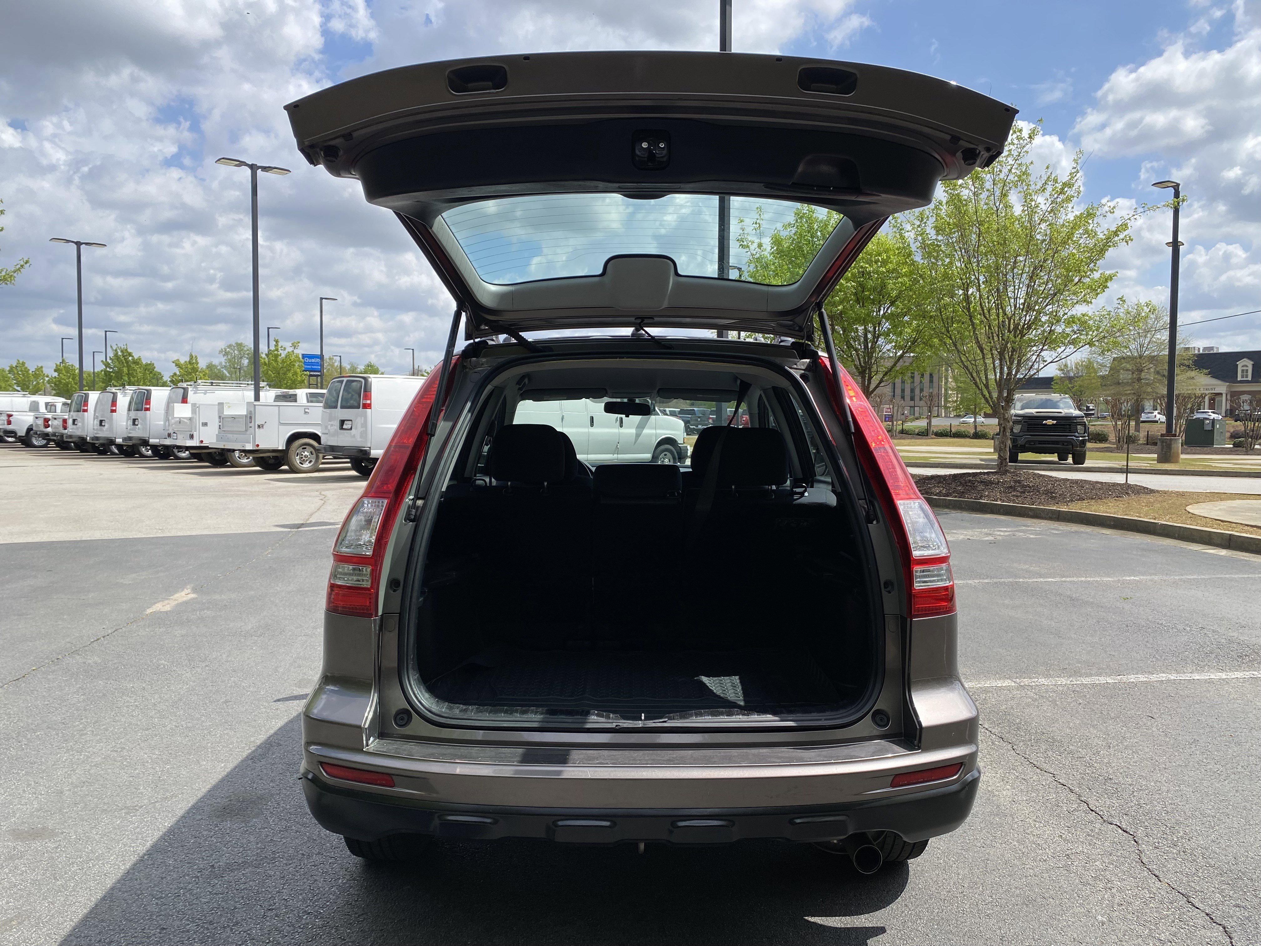 Used 2010 Honda CR-V LX image 11