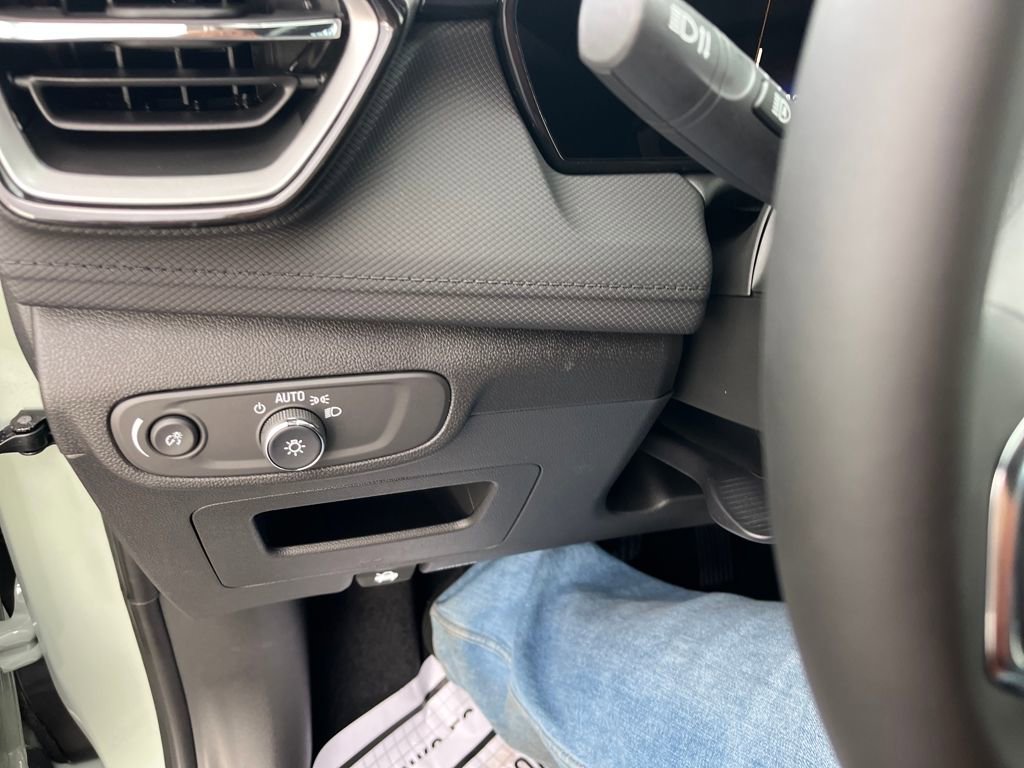 New 2026 Chevrolet TrailBlazer LT w/ LT Cold Weather Package image 13