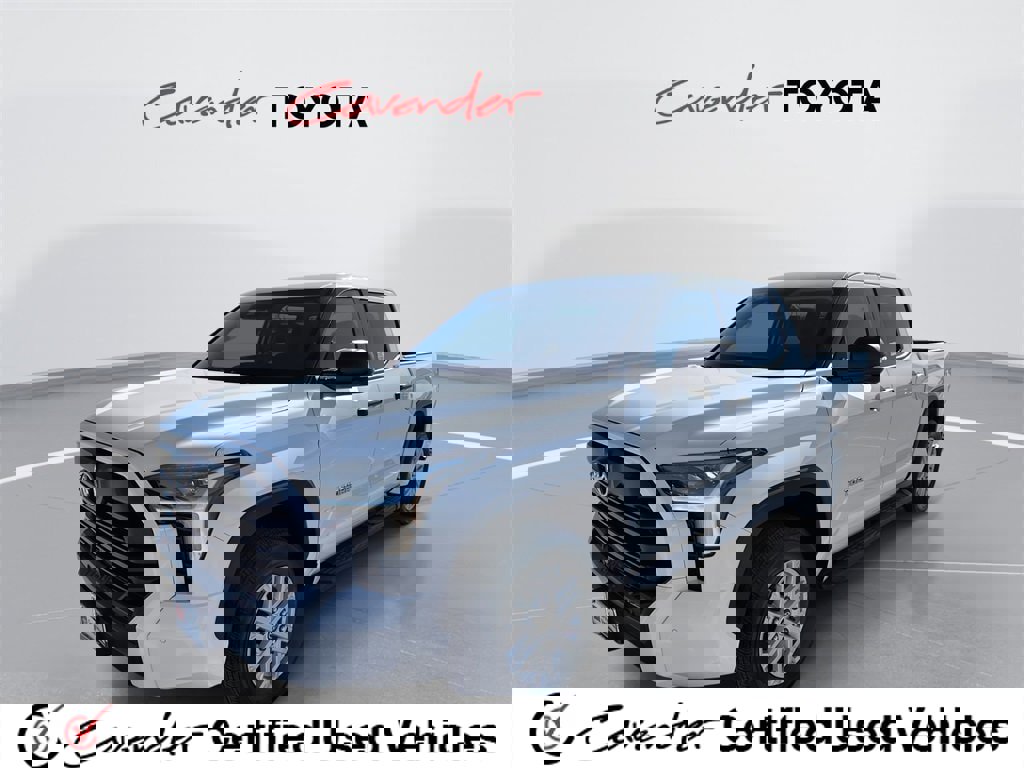 Used 2023 Toyota Tundra SR5 w/ SR5 Convenience Package