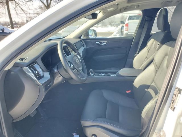 Certified 2025 Volvo XC60 T8 Plus w/ Protection Package Premier image 14