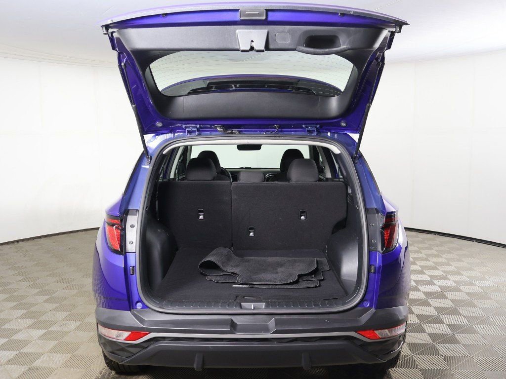 Used 2022 Hyundai Tucson SE image 14