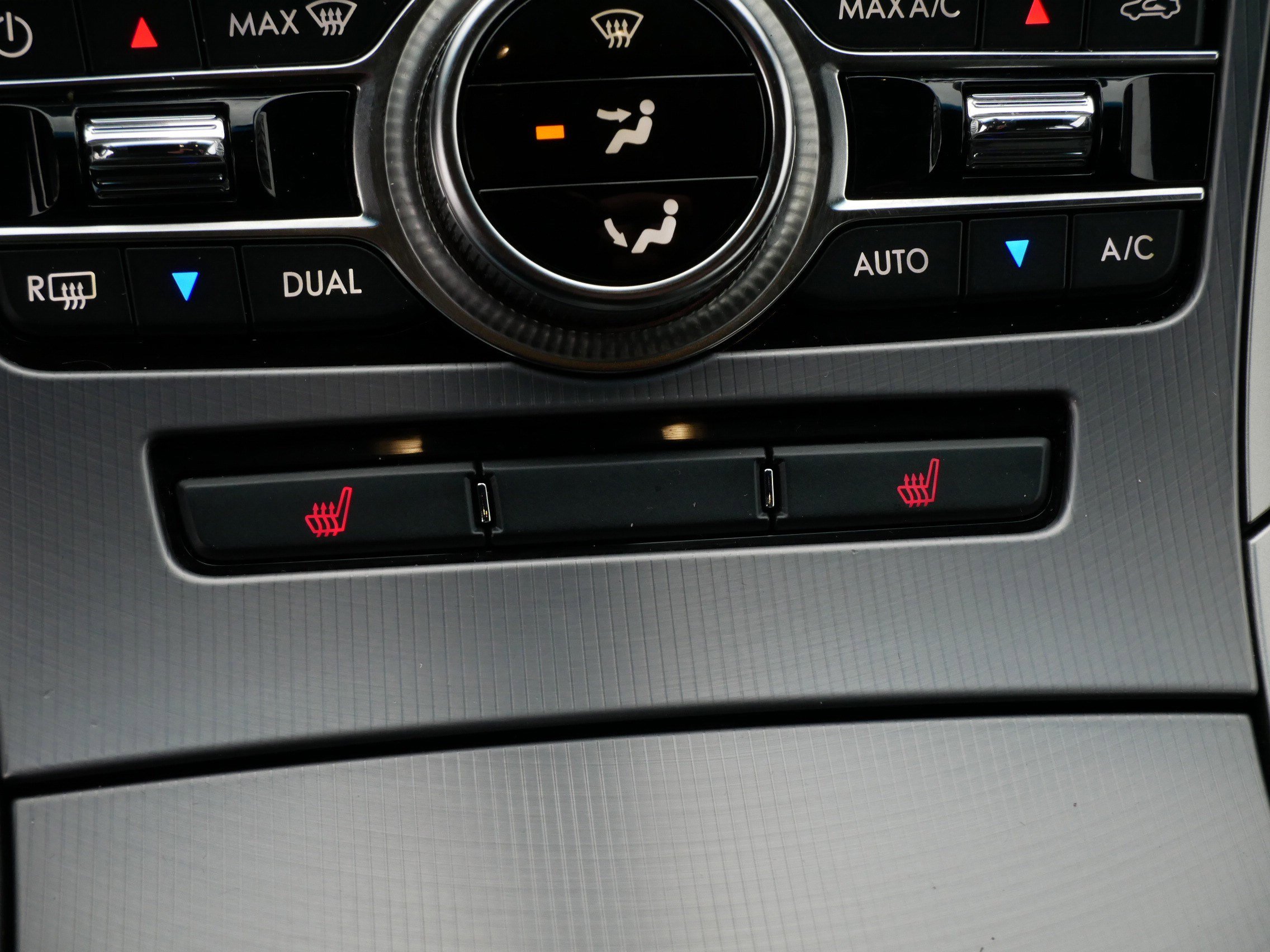 Used 2019 Lincoln MKZ Reserve image 30