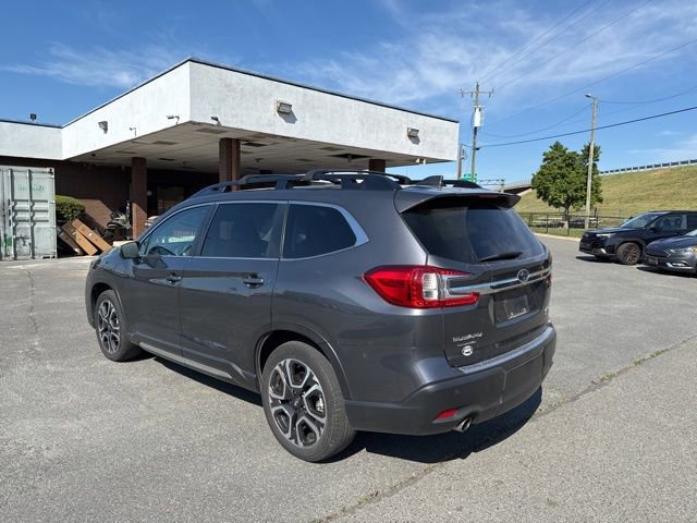 Used 2023 Subaru Ascent Limited w/ Technology Package image 5