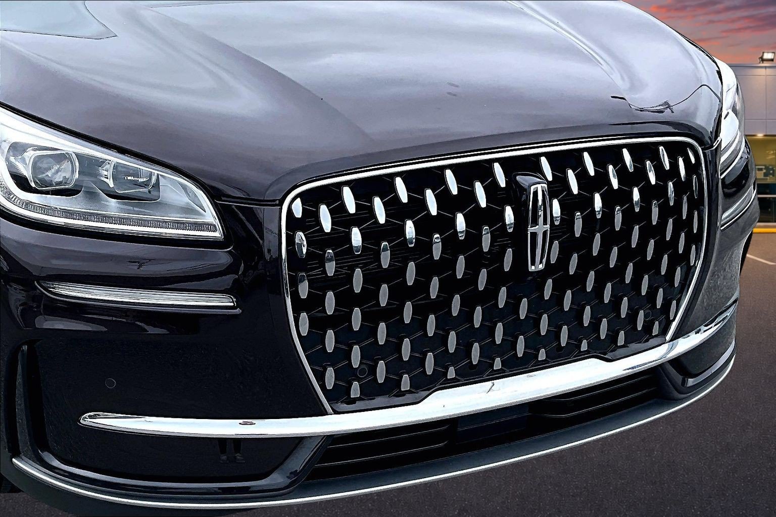 Used 2023 Lincoln Corsair Reserve w/ Equipment Group 202A AWD/4WD image 28