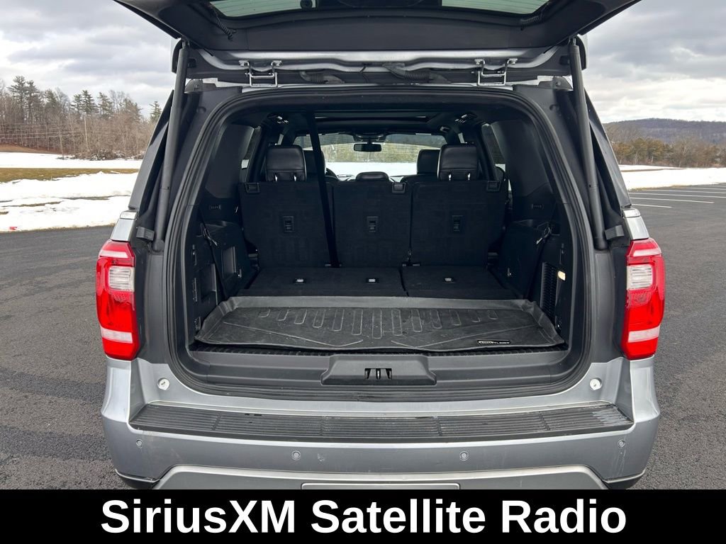 Used 2020 Ford Expedition XLT w/ Equipment Group 202A image 12