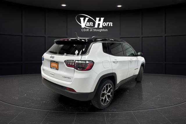 Used 2025 Jeep Compass Limited AWD/4WD image 7