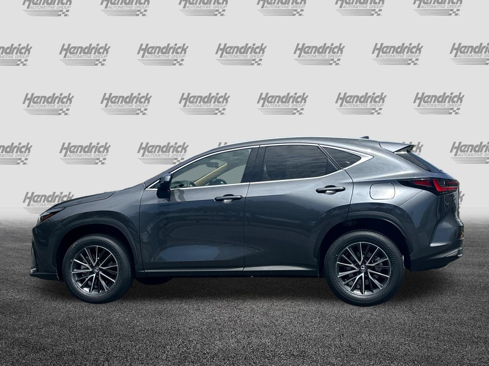 Used 2024 Lexus NX 250 FWD image 8