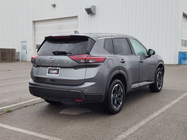 Used 2025 Nissan Rogue SV FWD image 3