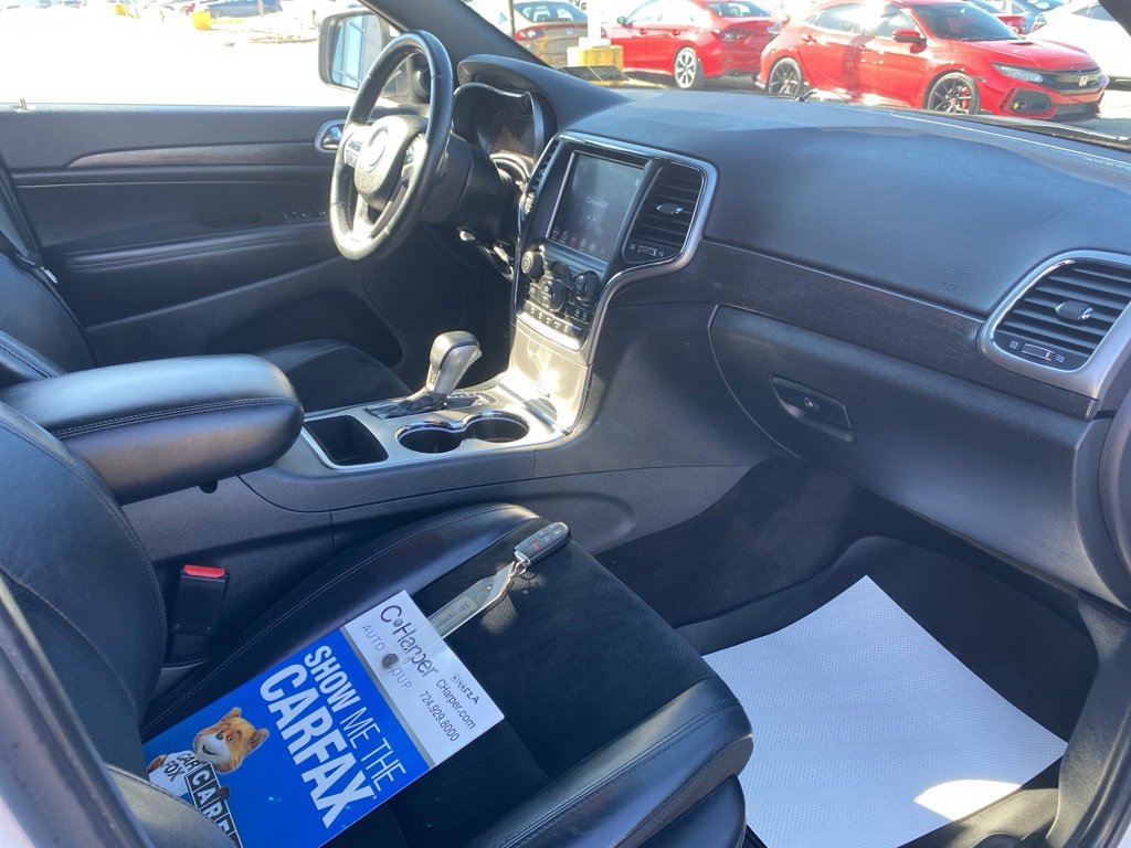 Used 2018 Jeep Grand Cherokee Altitude image 10