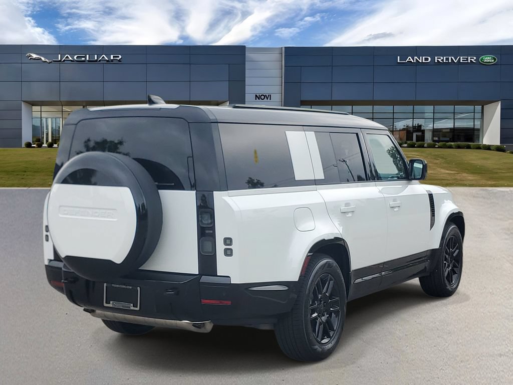 New 2026 Land Rover Defender 130 X-Dynamic SE AWD/4WD image 3