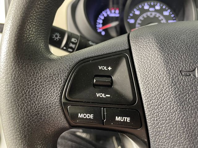 Used 2013 Kia Rio LX image 11