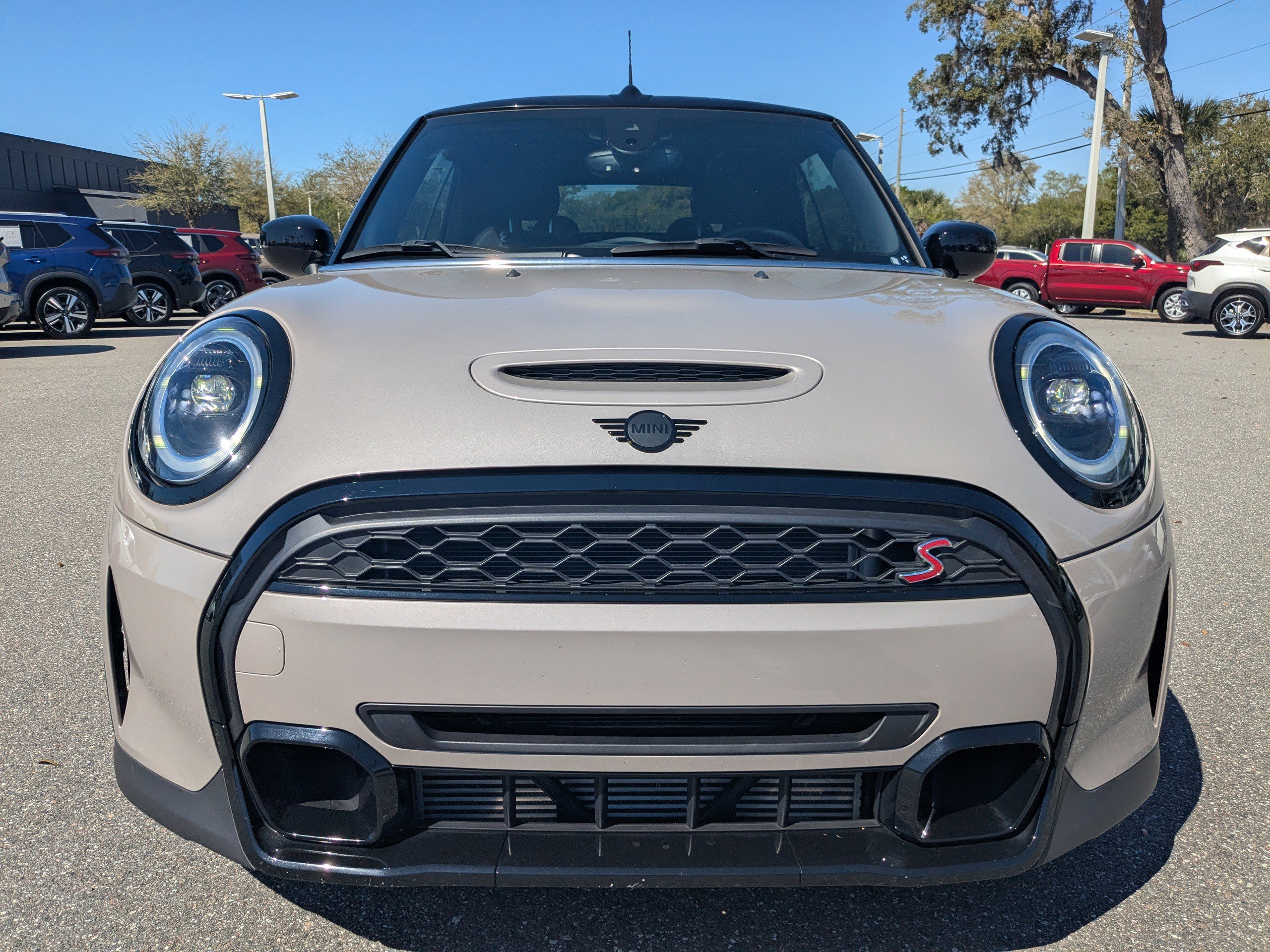 Used 2023 MINI Cooper S image 9