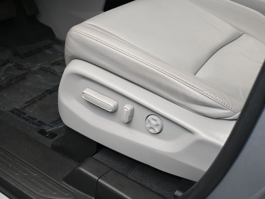 Used 2020 Honda Odyssey Touring image 14
