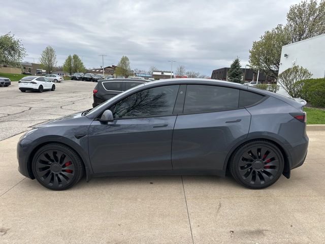 Used 2023 Tesla Model Y Performance image 9
