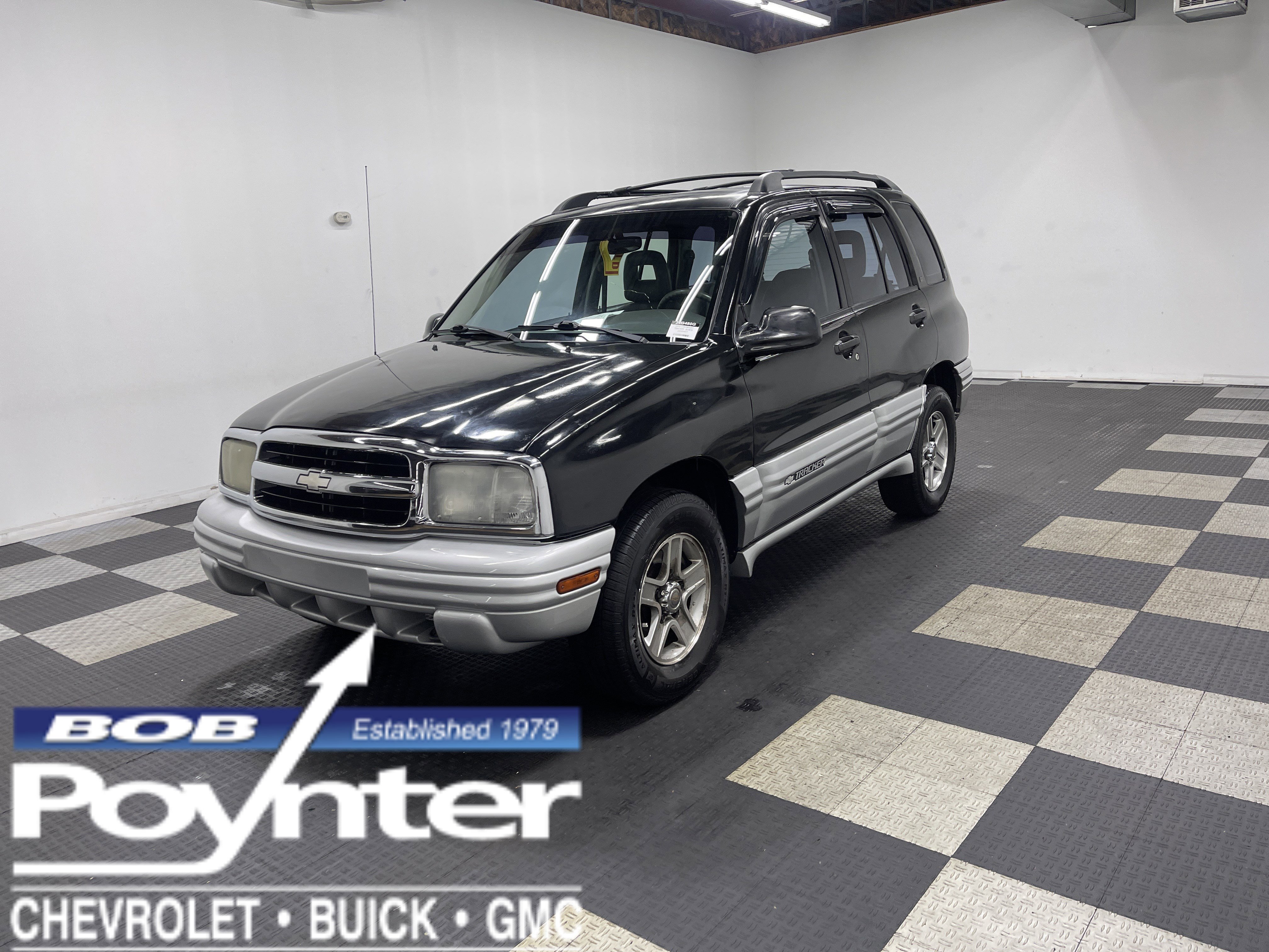 Used 2002 Chevrolet Tracker LT