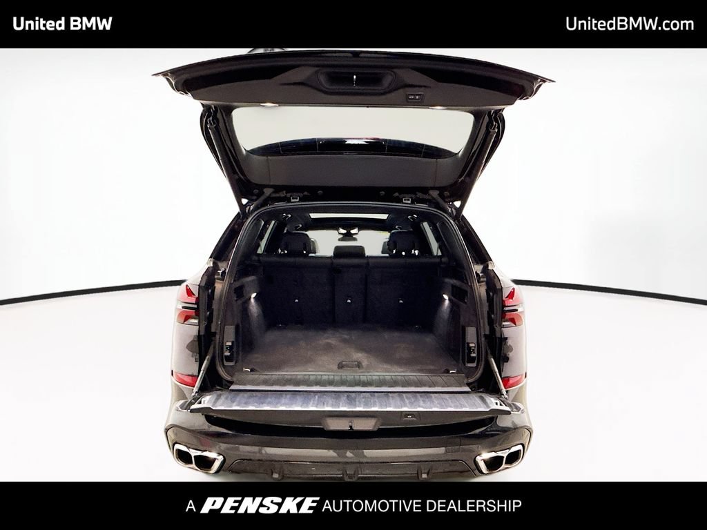 Used 2026 BMW X5 M60i AWD/4WD image 14