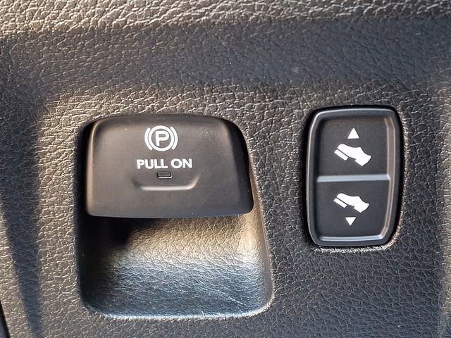 Used 2022 RAM 1500 Limited w/ Night Edition image 26