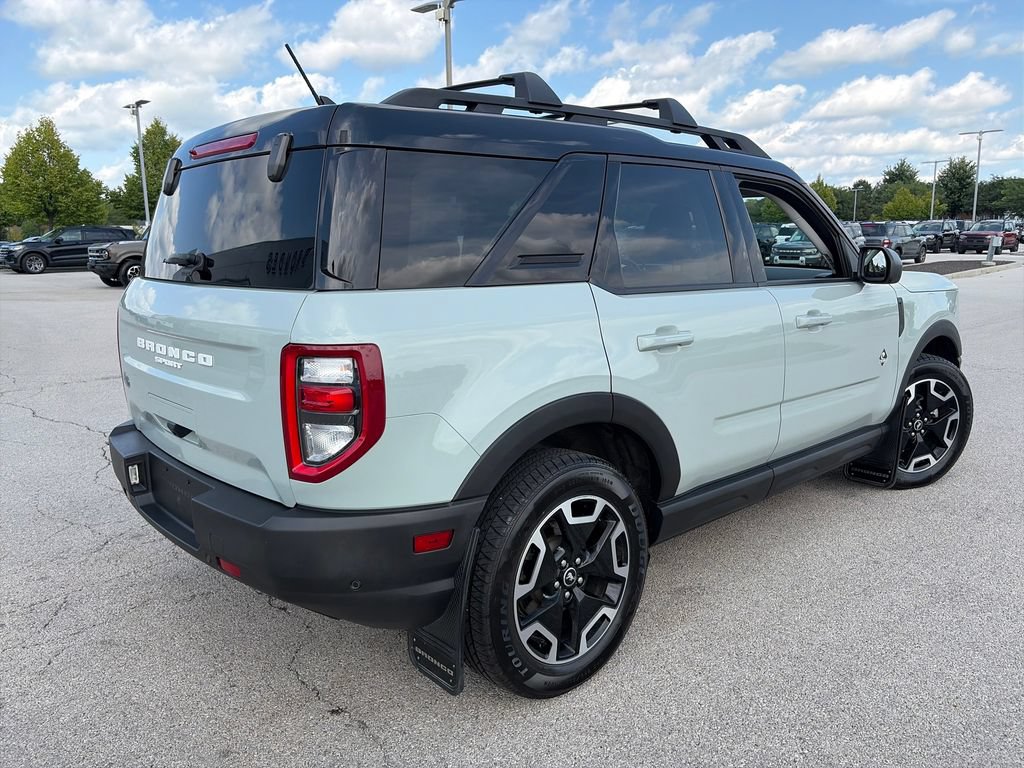 Used 2023 Ford Bronco Sport Outer Banks w/ Tech Package AWD/4WD image 7
