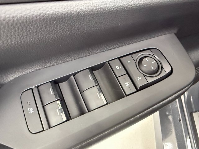 New 2026 Toyota Prius Plug-In Hybrid image 29